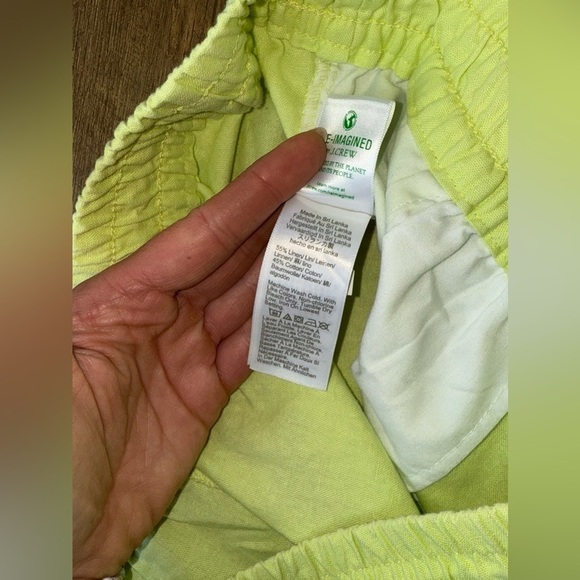 J.CREW  WOMEN’S LINEN-COTTON BLEND DRAWSTRING CAPRI  PANTS YELLOW GREEN SIZE 12 - Picture 6 of 8